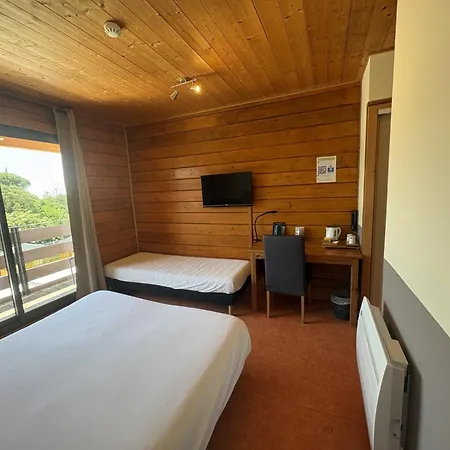 Otel Valery 2*
